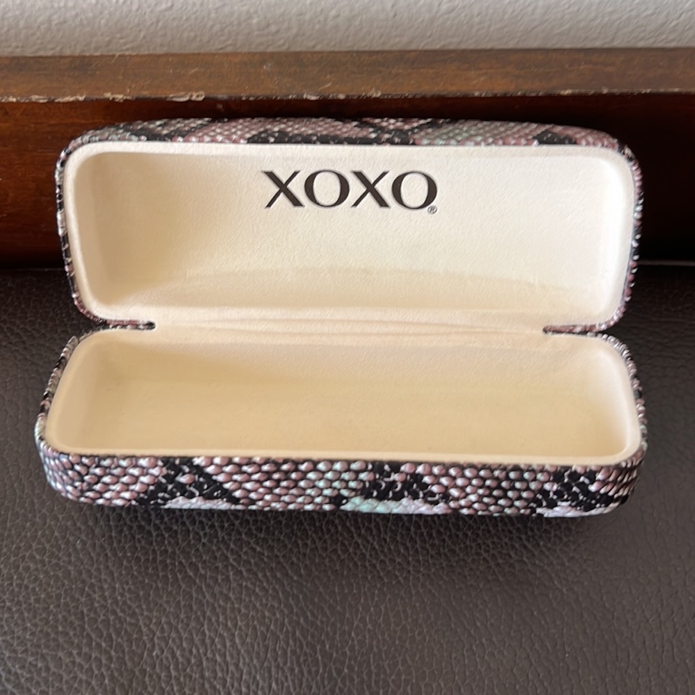 Faux Snake Skin Textured Hinged Glass Case w/Cream Velvety Interior by XOXO
